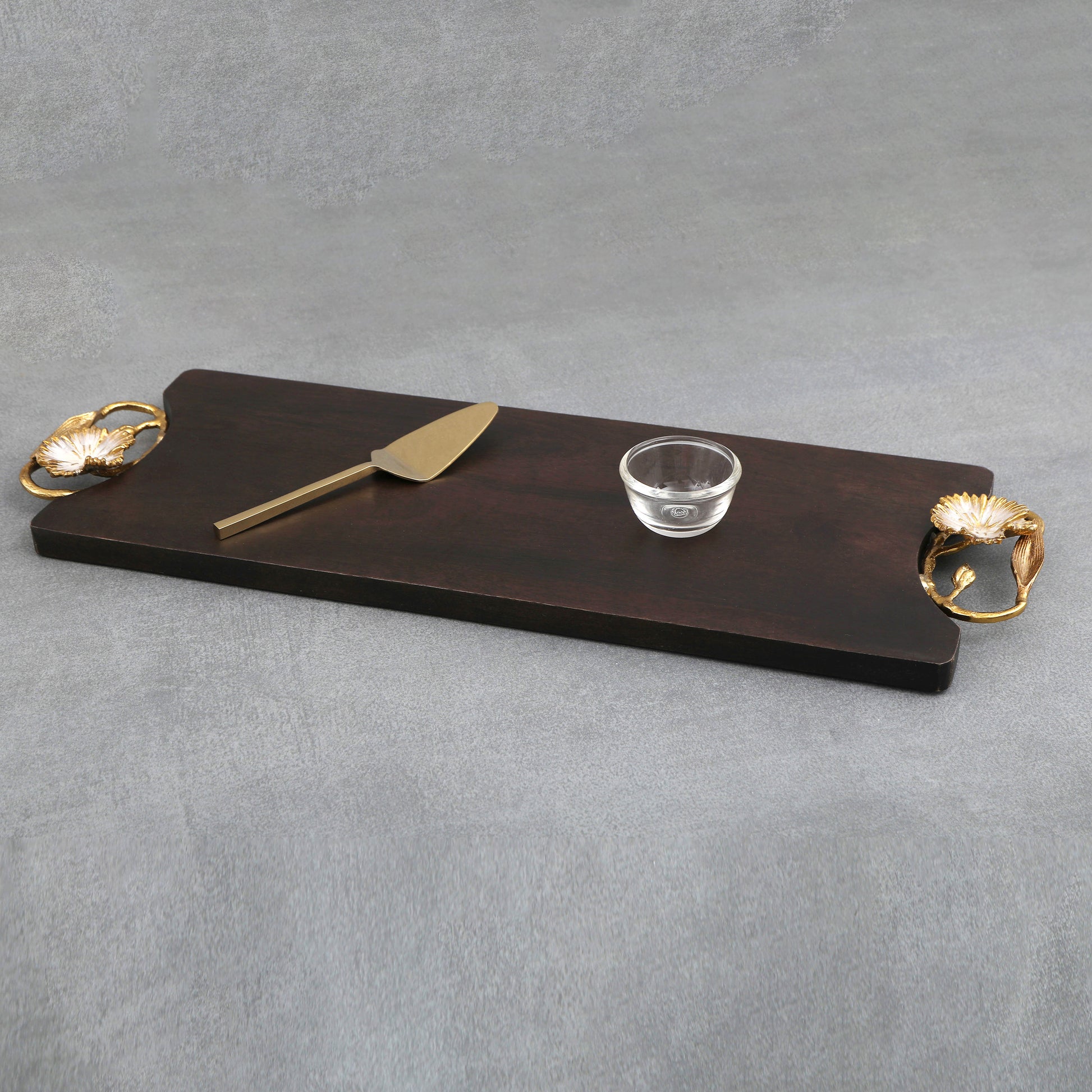 Dianthrus Wooden Hand Made Cheese Board 
