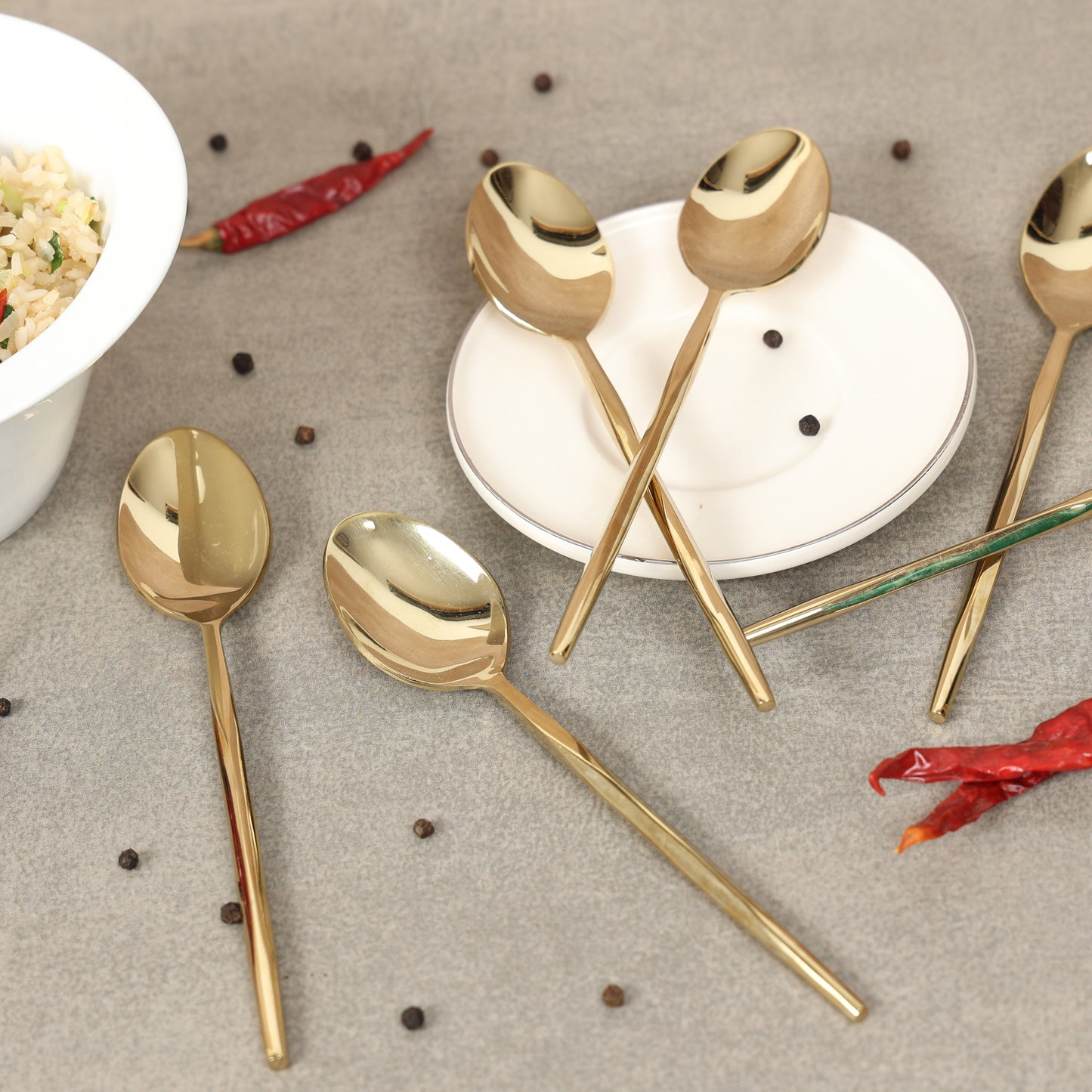 Diamond cut gold dinner spoon-set of 6