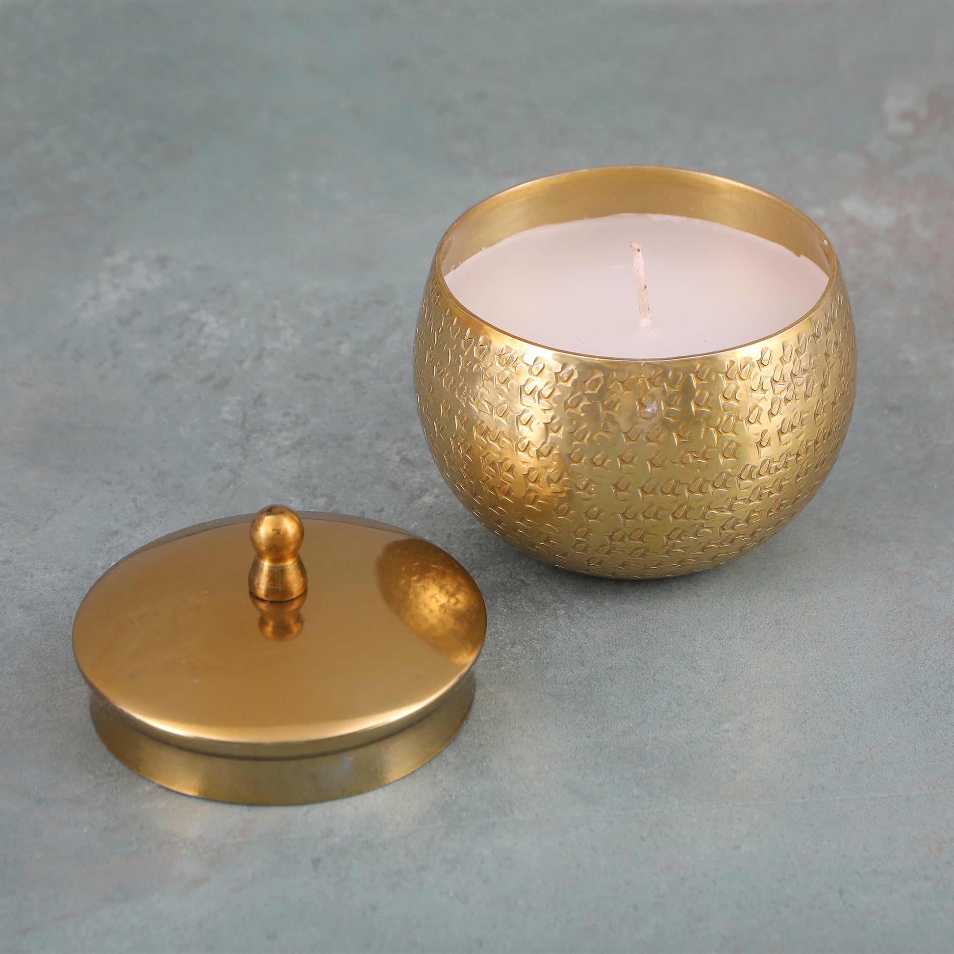 Aroma Hand Made Gold Candles