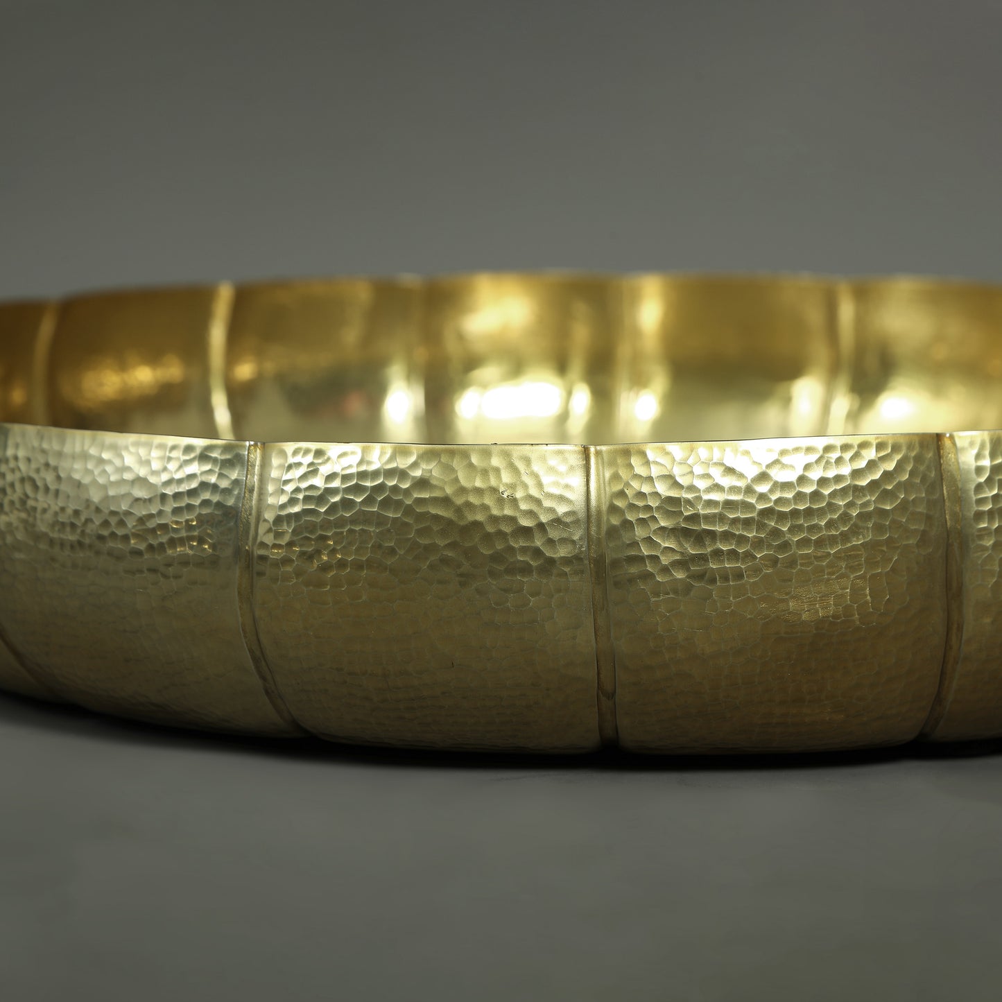 Lotus Hand Made Urli 