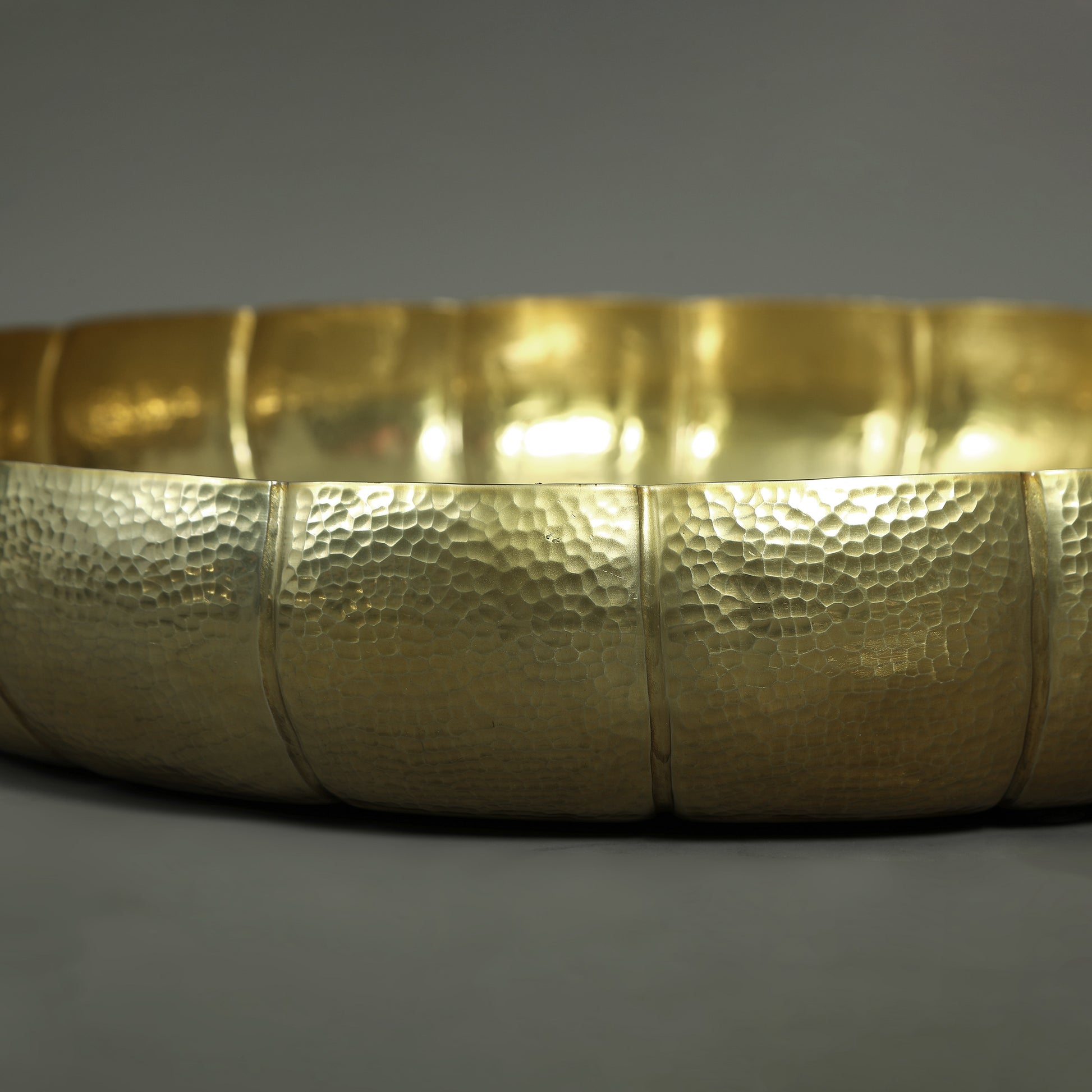 Lotus Hand Made Urli 