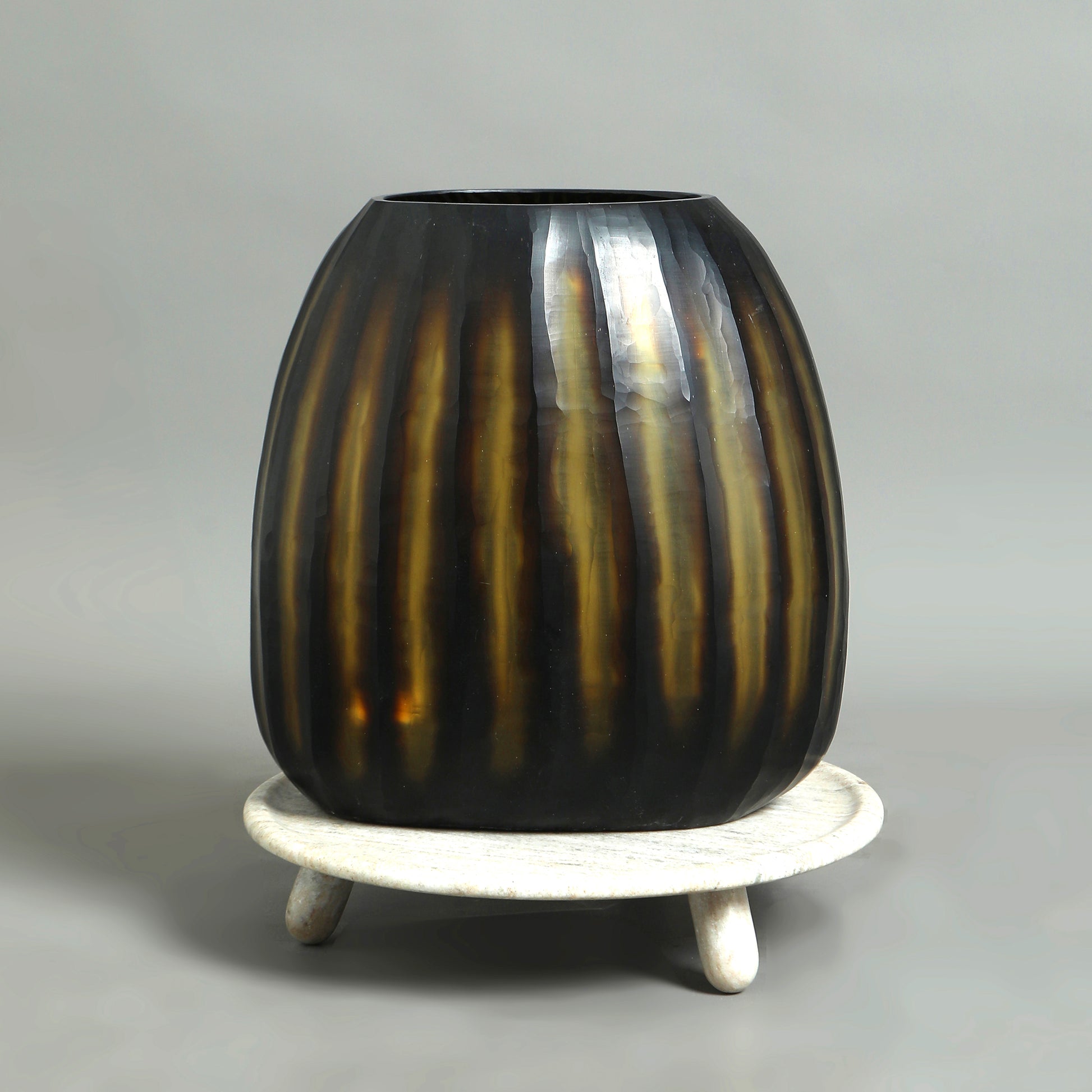 Hand Cut Decor Glass Vase 