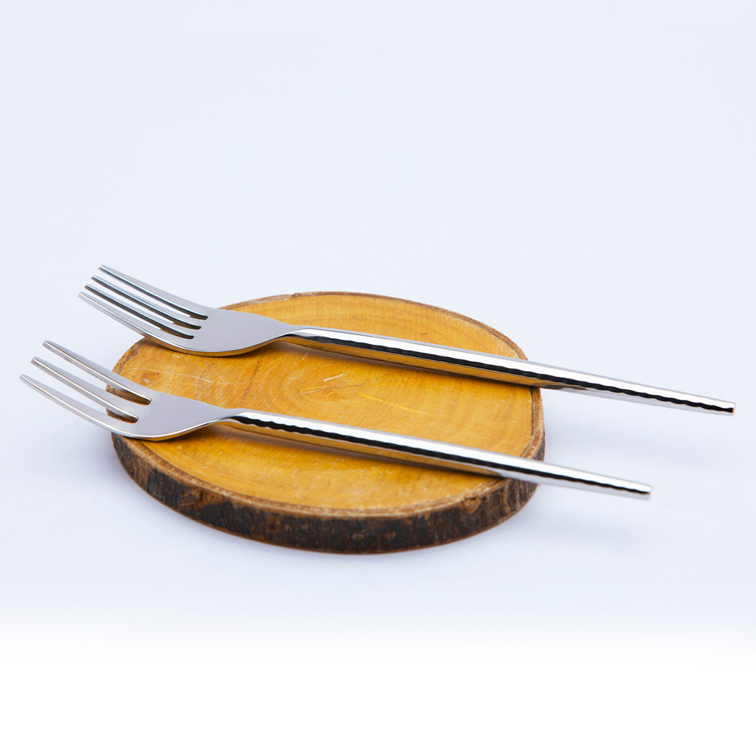 Luna Hammered DINNER FORK