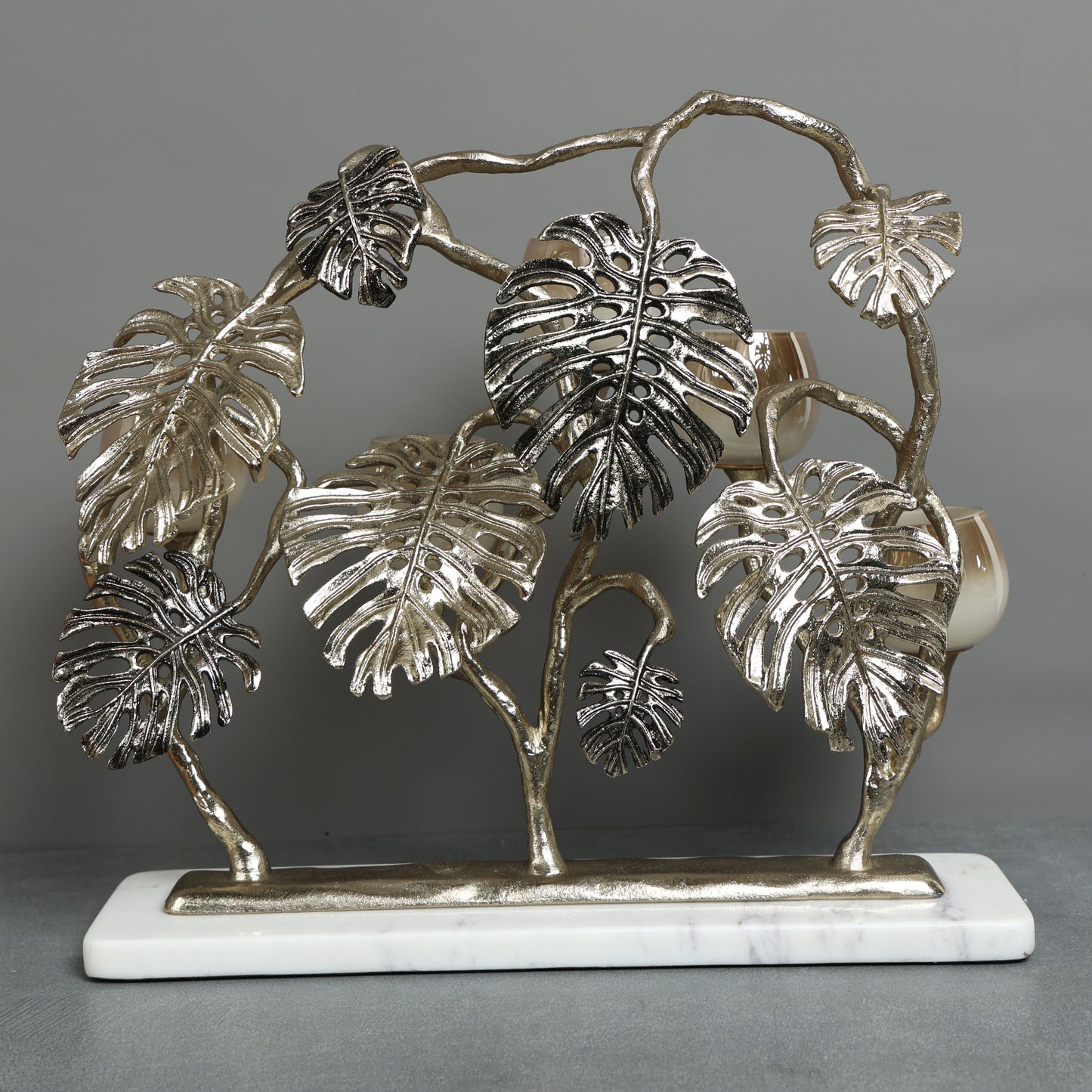 Montera Leaf 5 tlight candle holder