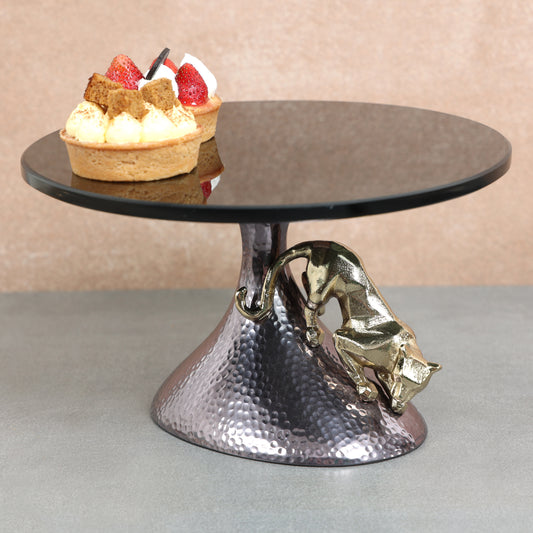 Panther cake stand