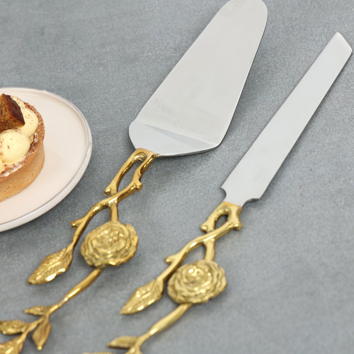 Rose Cake server set of 2