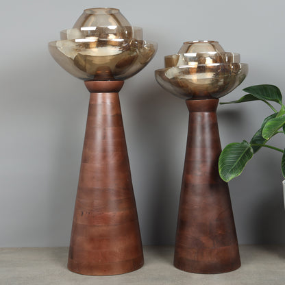 Wooden floor candle holder set
