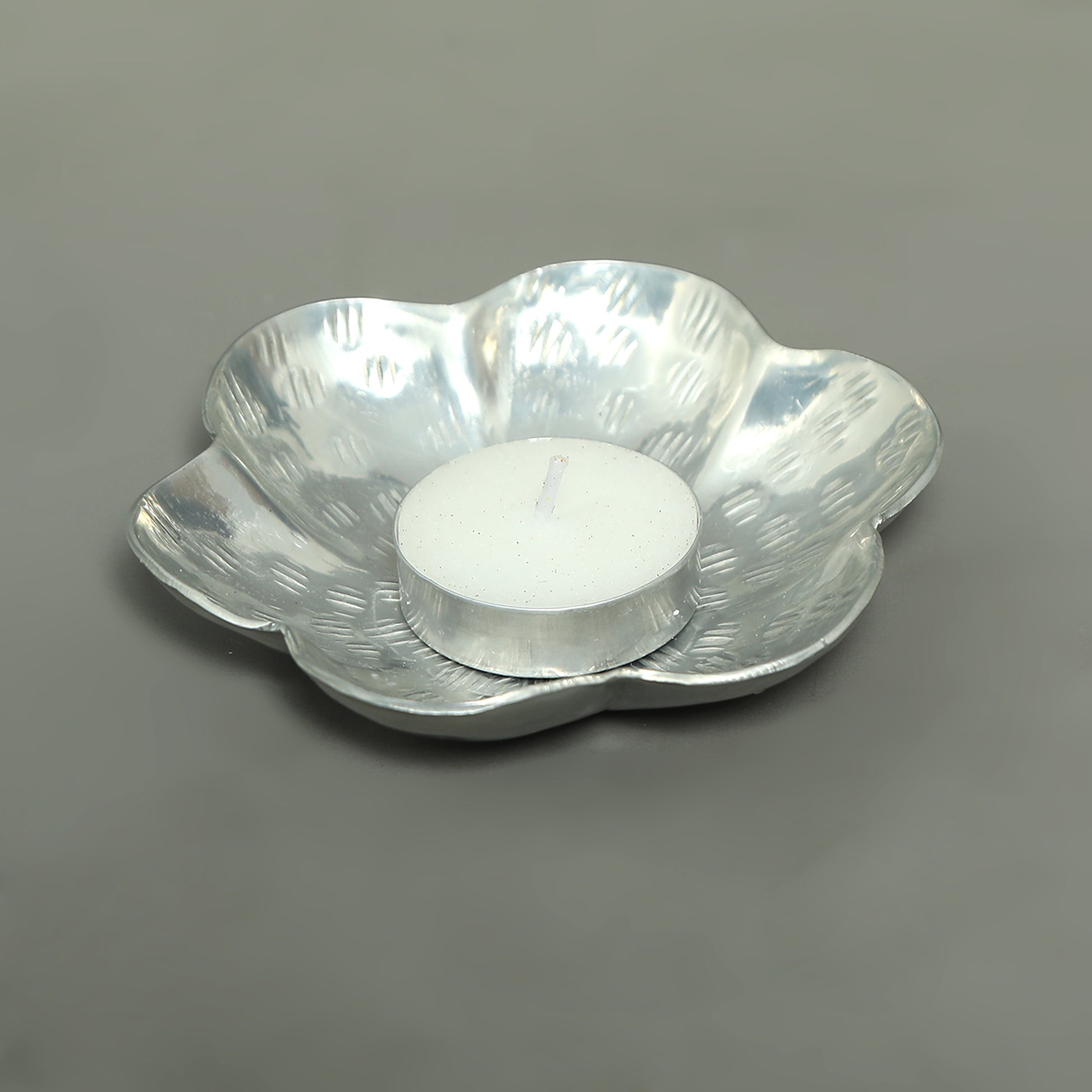 Sliver Flower Hand Made Floater Decor Accessories