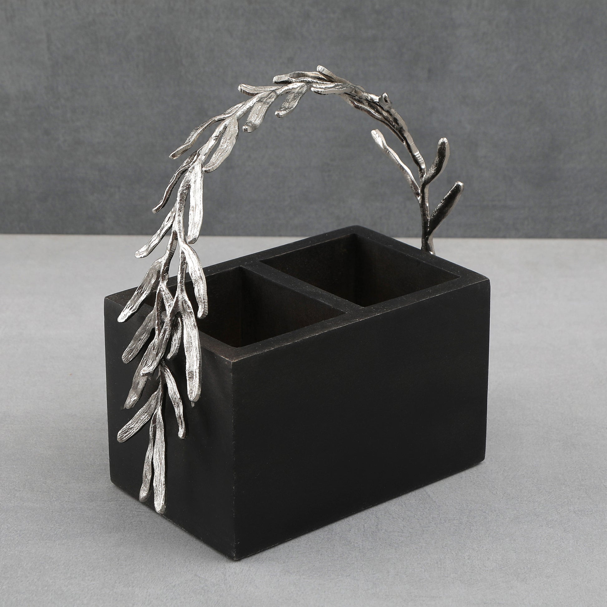 Plam Leaf Hand Made Tissue And Cutlery Holder